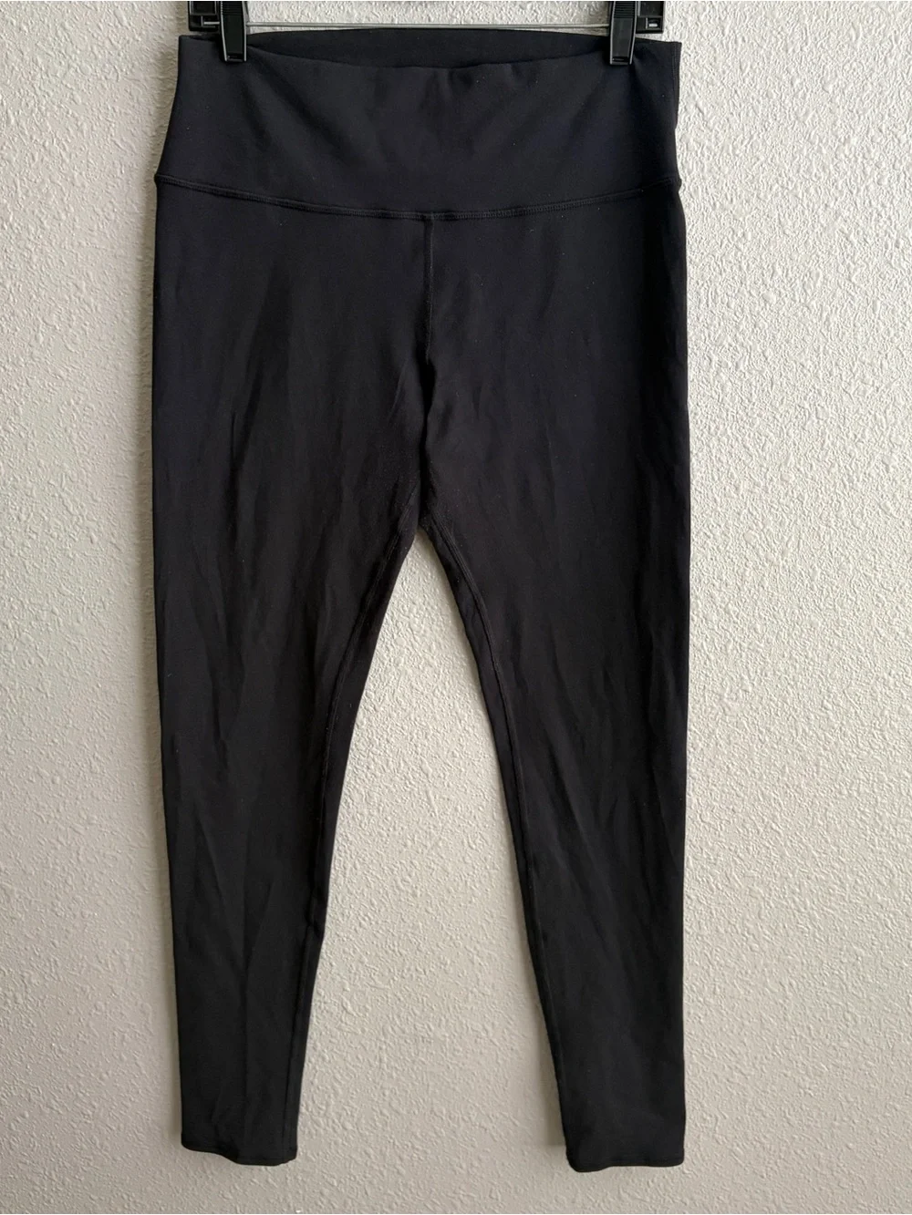Alo Yoga Black High Waist 28” Leggings XL